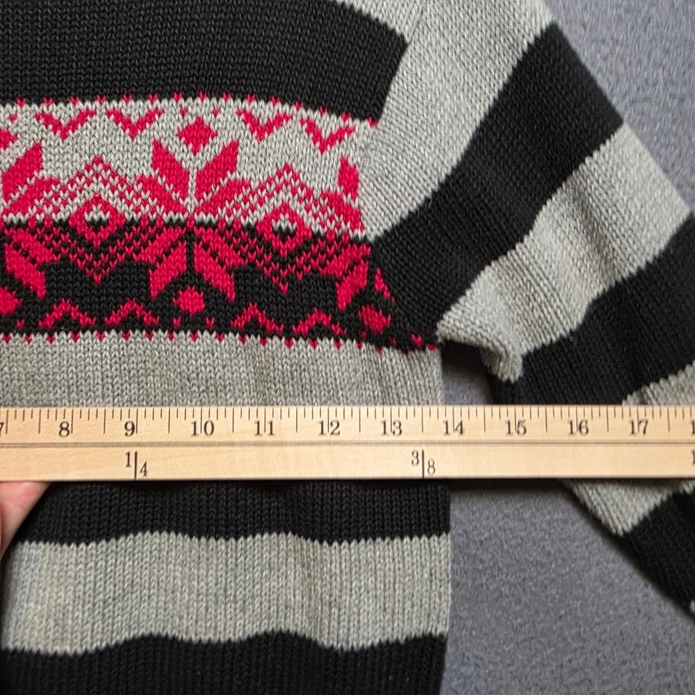 Old Navy Kids Boys Small Gray Black Striped Fair Isle Cotton Knit Sweater